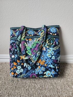 Vera Bradley Floral Quilted Tote Bag - Navy Multicolor